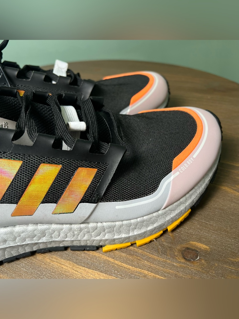 ADIDAS Ultra Boost Winter.RDY Running Shoes Black Signal Orange Size 9.5 Men's - Picture 7 of 14